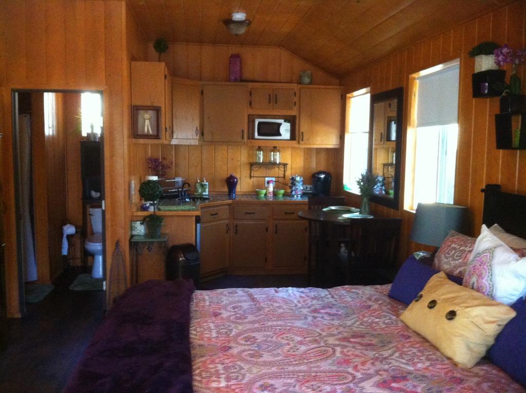Bandy Canyon Ranch Hotel เอสคอนดีโด ห้อง รูปภาพ