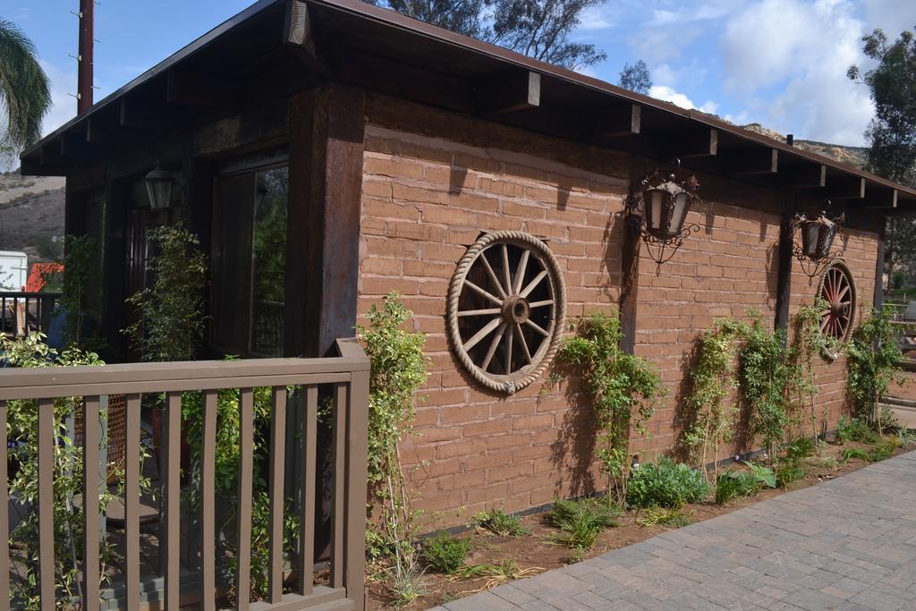 Bandy Canyon Ranch Hotel เอสคอนดีโด ภายนอก รูปภาพ